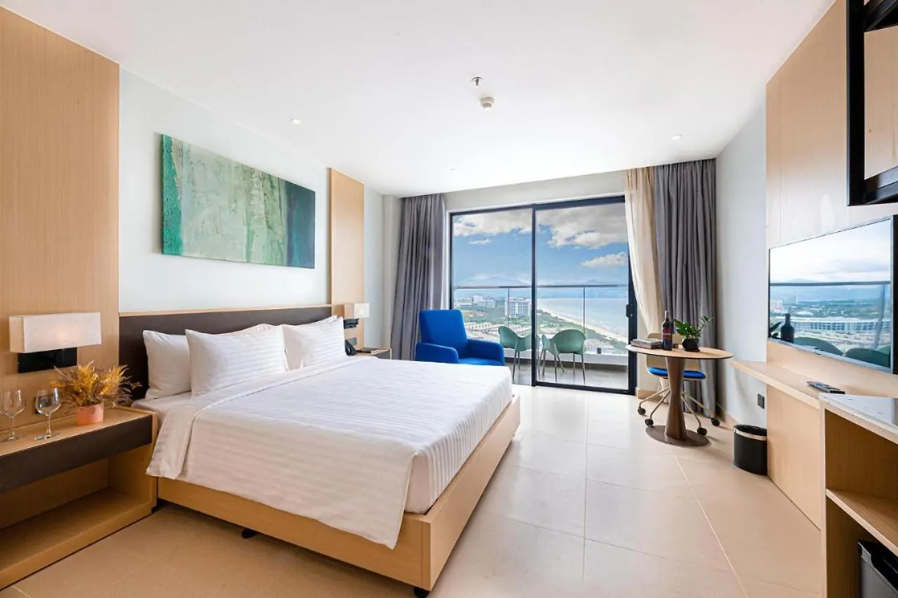 Bai Dai Resort Near Cam Ranh Airport